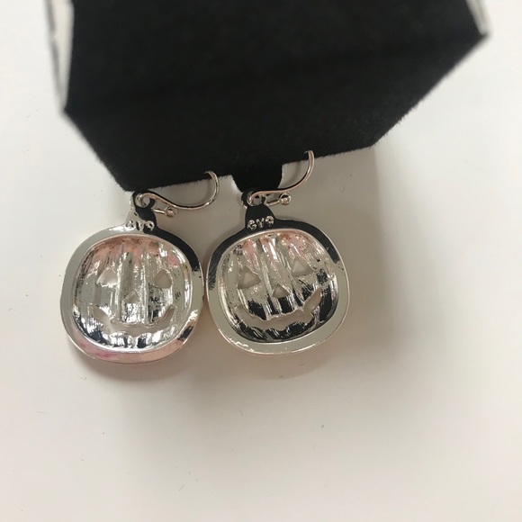 NWT Avon Halloween Time Earrings Pumpkin 🎃 - Picture 2 of 5
